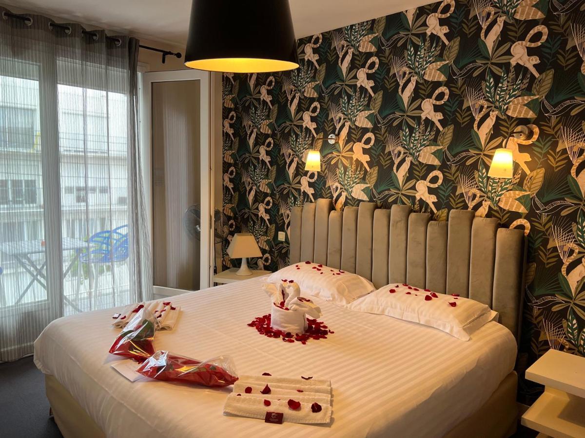 Hotel Calme Des Pins & Spa Les Sables-dʼOlonne Exteriör bild