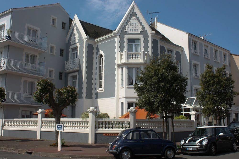 Hotel Calme Des Pins & Spa Les Sables-dʼOlonne Exteriör bild