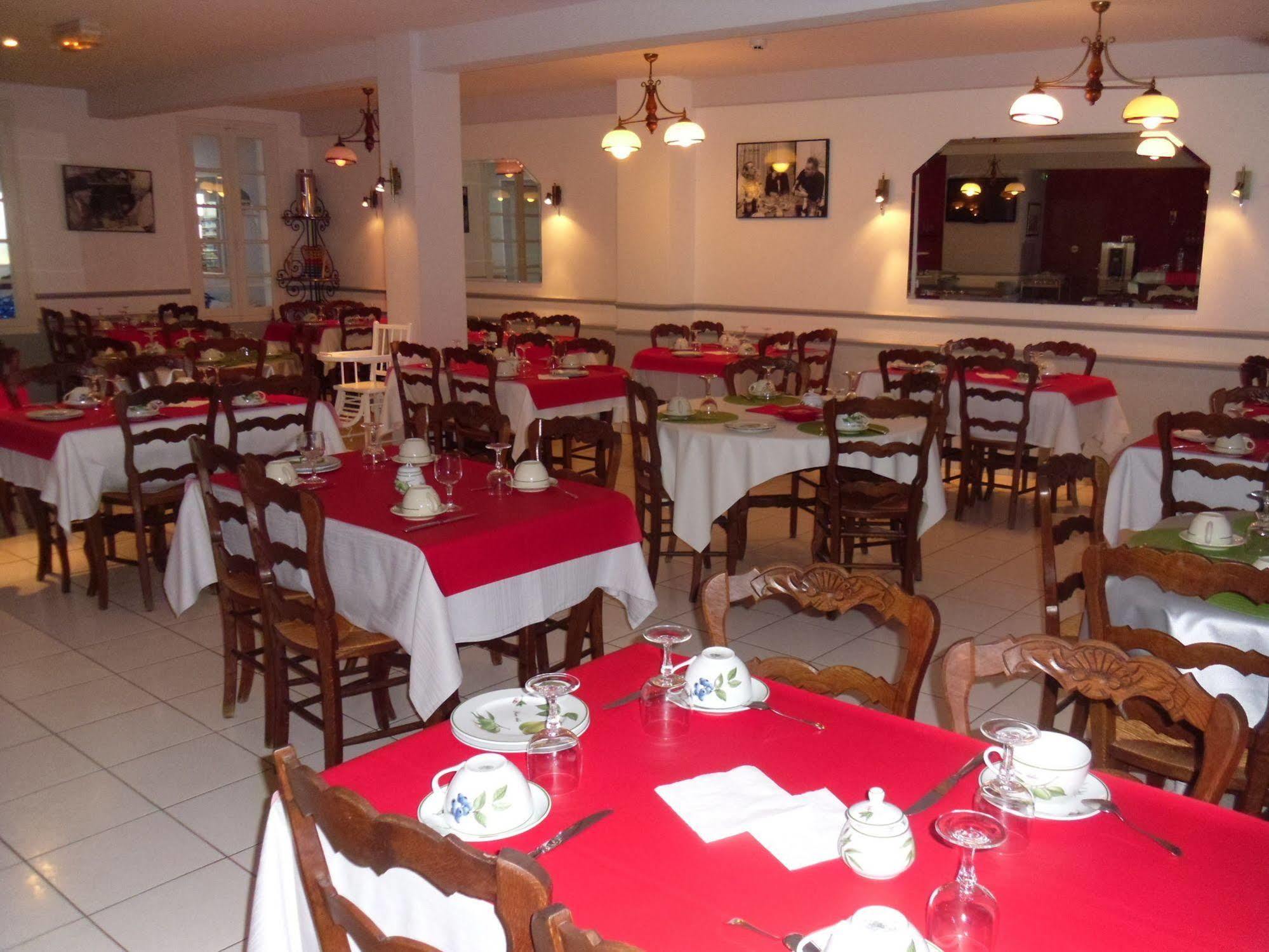 Hotel Calme Des Pins & Spa Les Sables-dʼOlonne Exteriör bild