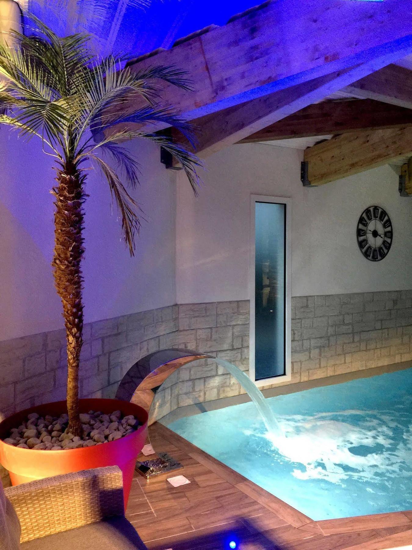 Hotel Calme Des Pins & Spa Les Sables-dʼOlonne Exteriör bild