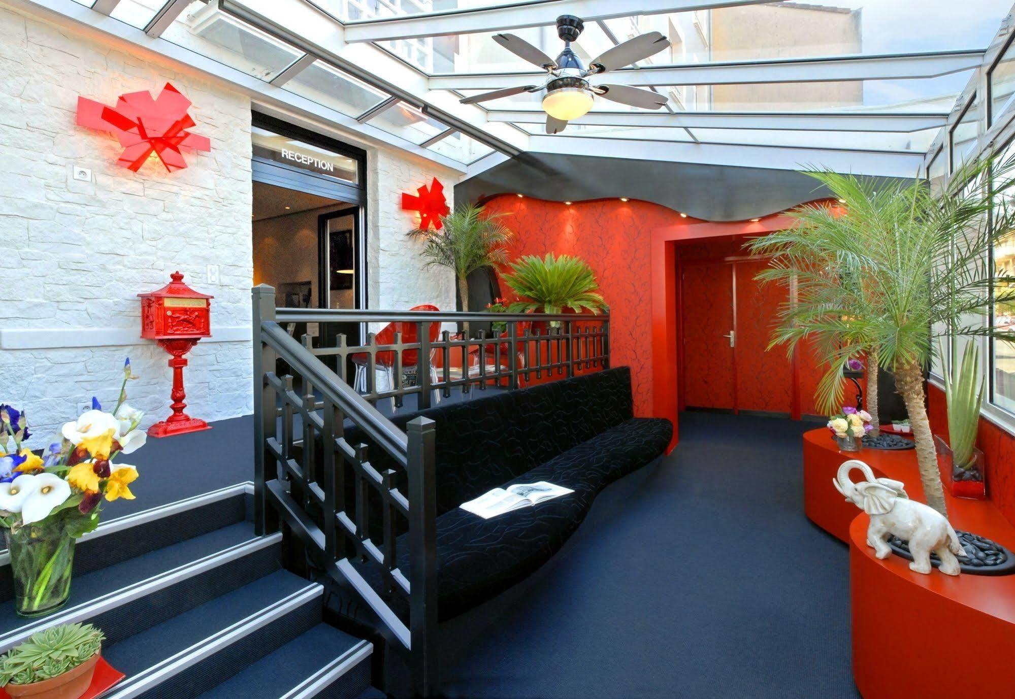 Hotel Calme Des Pins & Spa Les Sables-dʼOlonne Exteriör bild